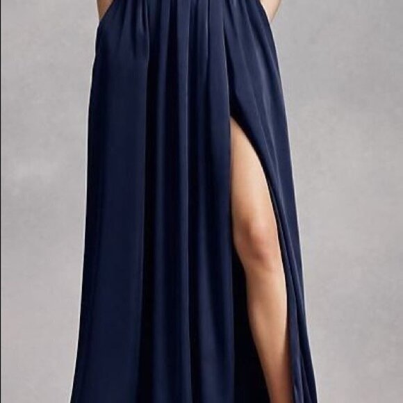 NWT White by Vera Wang Halter Gown With Slit Women Dress Size 0 - Picture 2 of 12